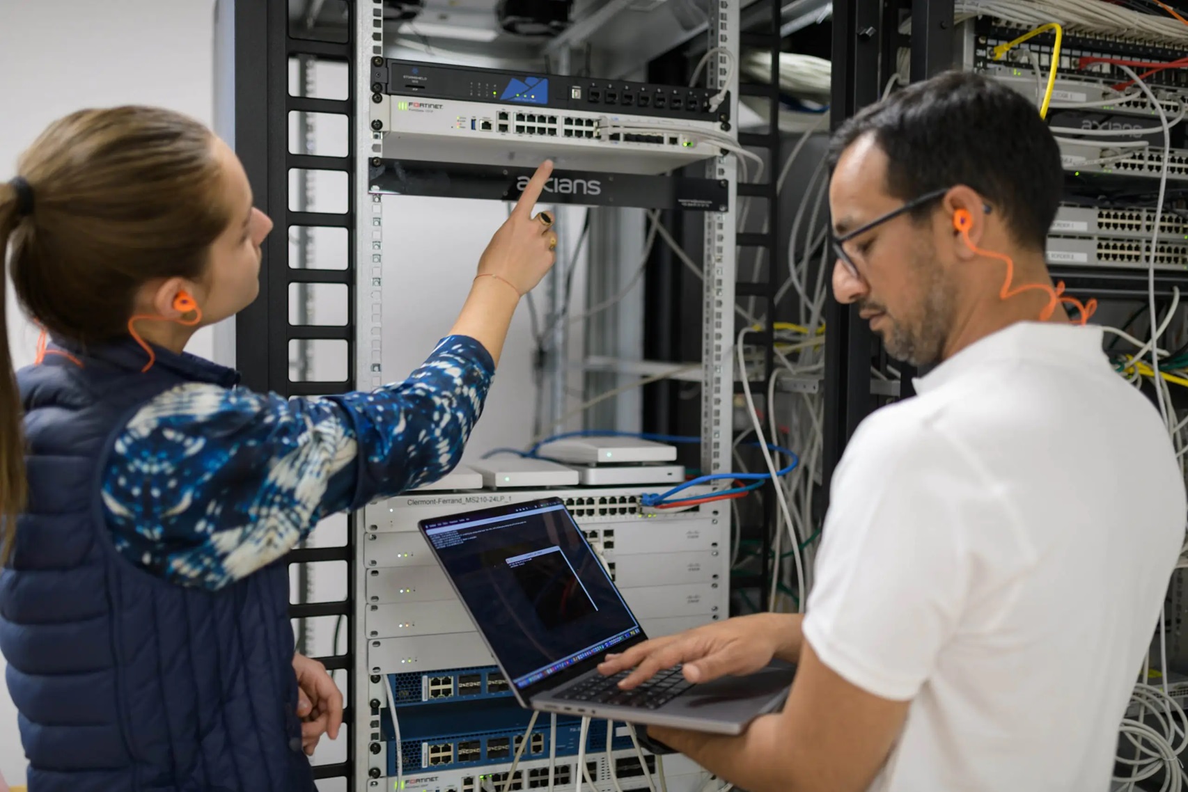Axians India industrial communication protocols expertise